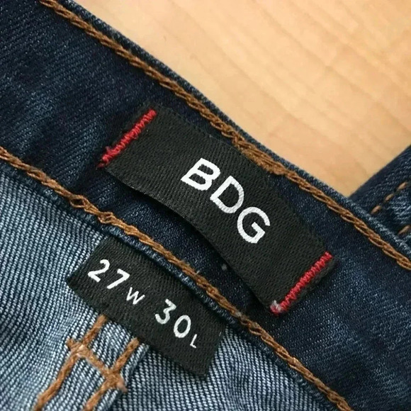 BDG high rise cigarette ankle jeans 27x30 - Picture 12 of 12